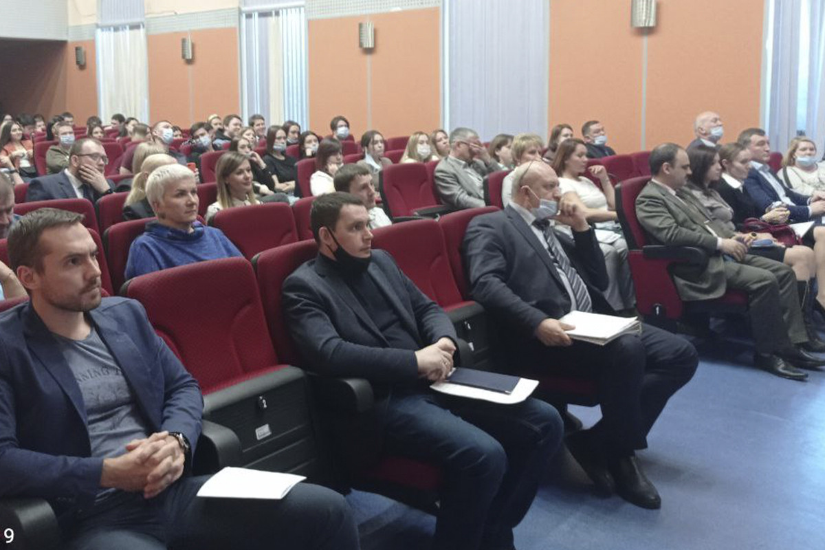«Норникель» организовал для студентов НГИИ день карьеры
