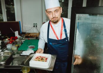 «Саня, я в тебя верю»: интервью с шеф-поваром Александром Скибиным